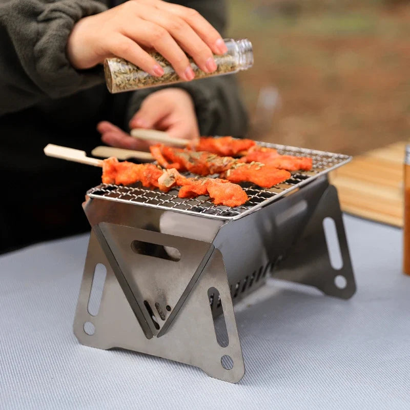 SummerGrill Mini™ | Kompakte BBQ, die du überall mitnehmen kannst!