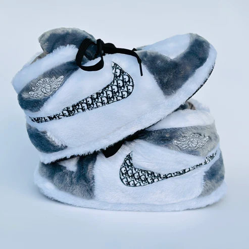 CozyKicks™ | Halte deine Füße warm und modisch mit CozyKicks.